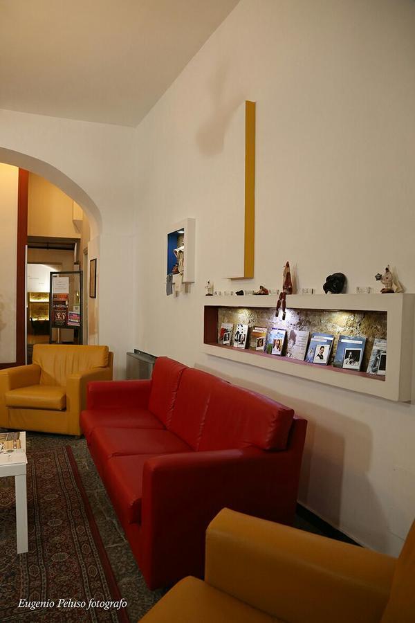 Caravaggio Hotel Naples Exterior photo